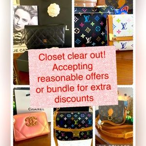 Accepting reasonable offers or bundles to clear out my closet! 🥰😎